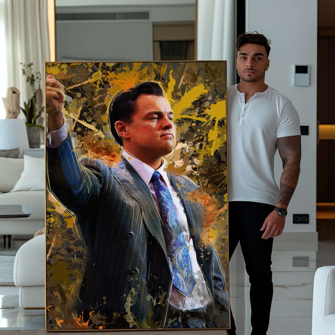 modello mostra stampa su tela pop art di un ritratto Di Caprio in Jordan Belfort di The Wolf of Wall Street