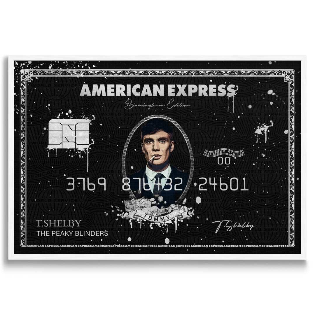 Stampa su pop art tela Amex Centurion con Cillian Murphy come Tommy Shelby, Peaky Blinders, cornice bianca, sfondo bianco.