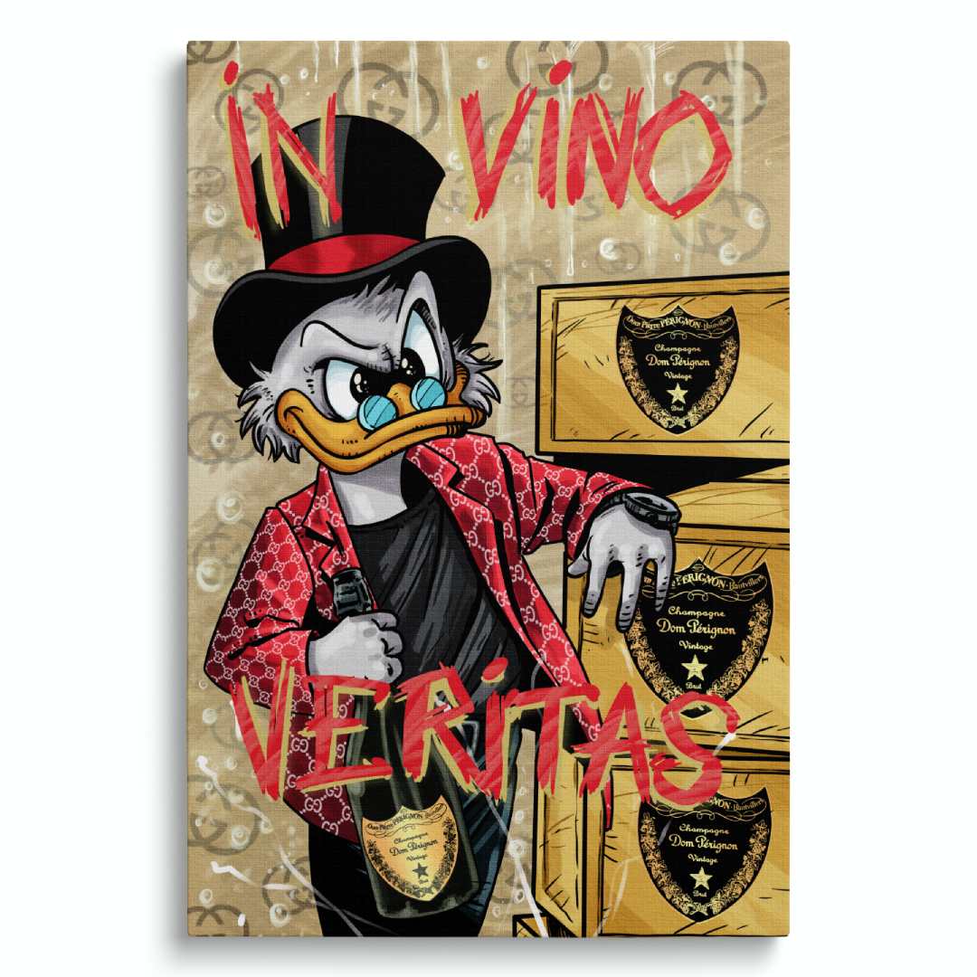 stampa su tela pop art di zio paperone in abito Gucci appoggiato a 3 casse di Dom Pérignon con scritta 'IN VINO VERITAS', sfondo bianco