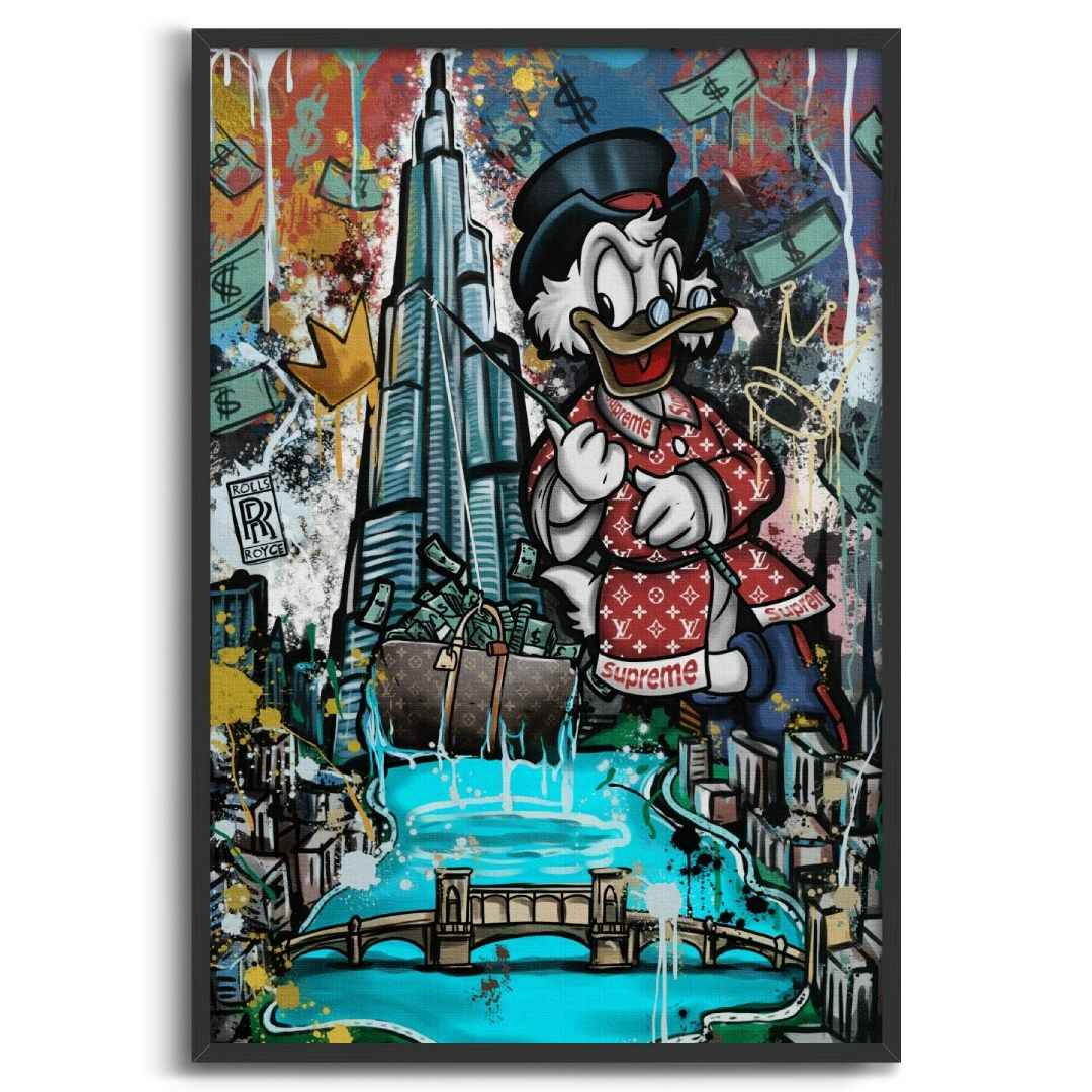 stampa su tela pop art di Dubai e Burj Khalifa con zio paperone in abito Louis Vuitton, motivi lussuosi, con cornice nera e sfondo bianco